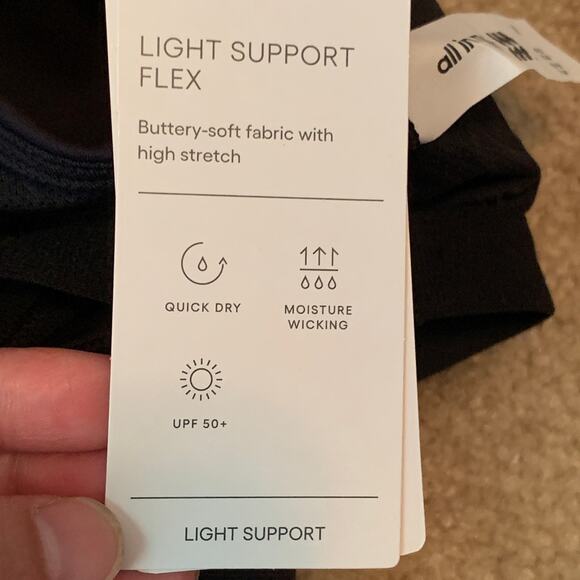 Women’s FLEX V- NECK TANK SPORTS BRA Size XS -Active Wear All In Motion NWT - Picture 9 of 13